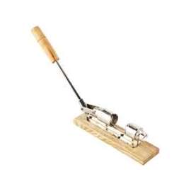 DUKE PECAN 0100 Nut Cracker