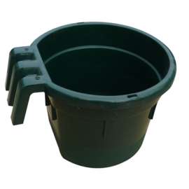 MR 8QT GRN Feed Bucket