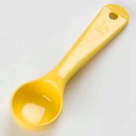 Carlisle 492104 - Solid, Measure Miser Spoon Short Handle, 1 Oz., Yellow